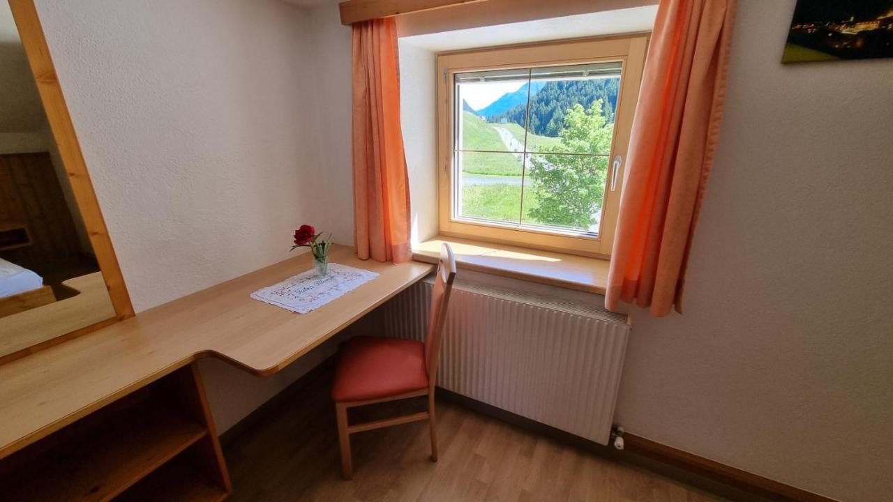 Sonnenkogel Appartement Galtuer Exterior photo